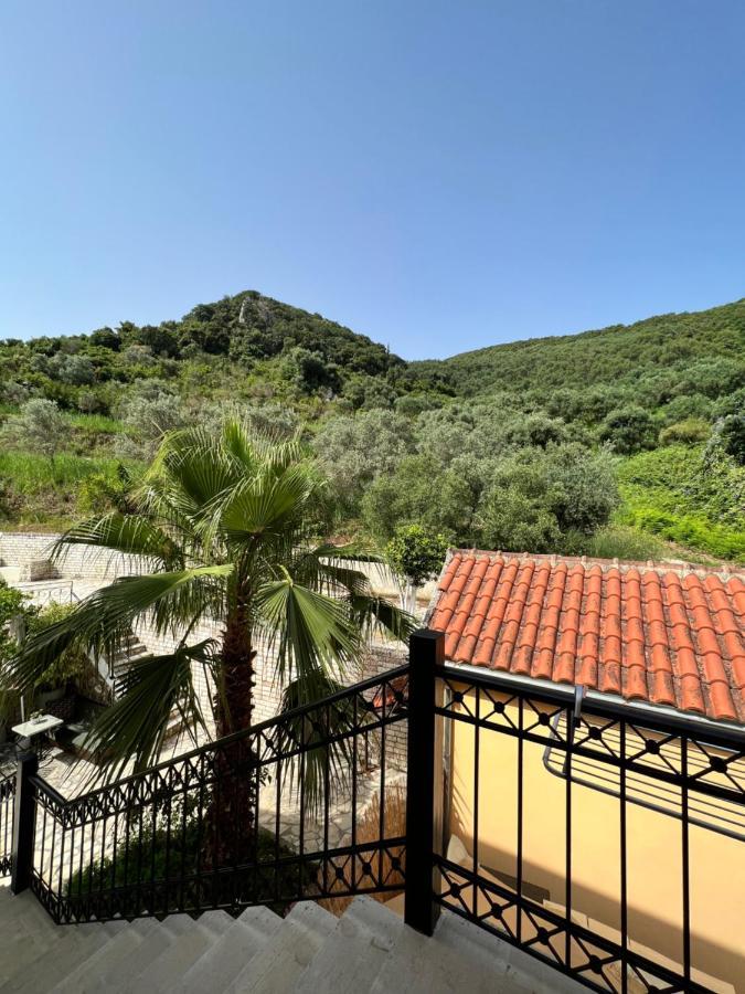 Lithino Apartments - 5Min From The Beach Agios Ioannis Peristerion Extérieur photo