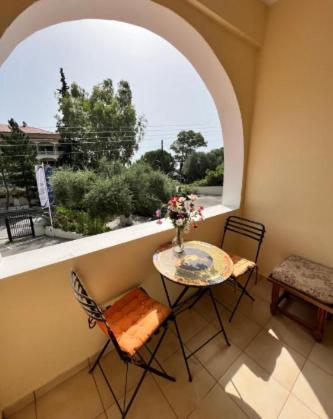 Lithino Apartments - 5Min From The Beach Agios Ioannis Peristerion Extérieur photo